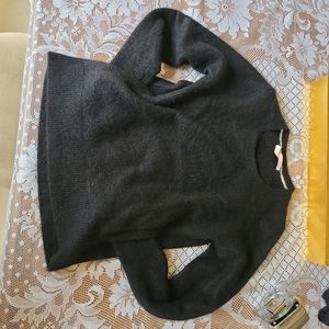 Victoria's Secret Sweater with built in pockets. 100% cashmere